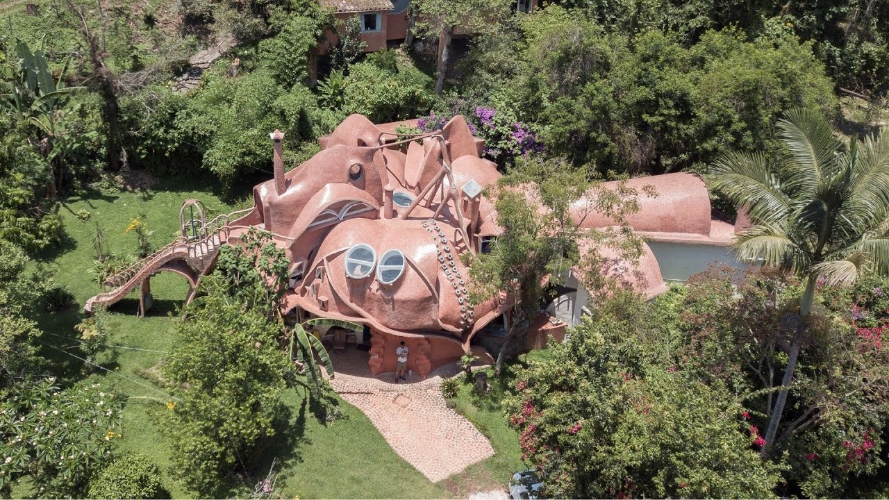 Octopus-shaped home: Danilo Veras Godoy’s House of Miracles in Mexico filmed by Naser Nader Ibrahim