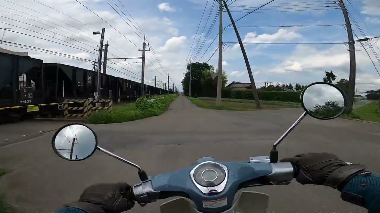 秩父鉄道　貨物列車　並走