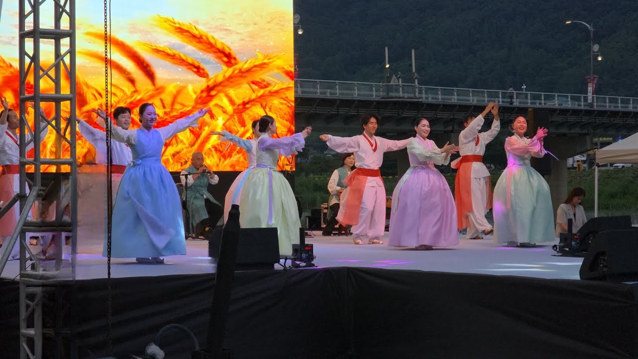 정선  강변  가요제  전야제