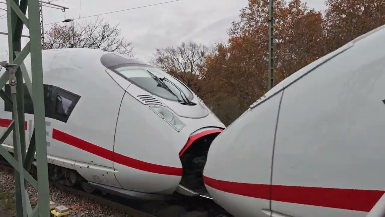 ICE 225 nach München Hbf Ausfahrt in Stuttgart Hbf