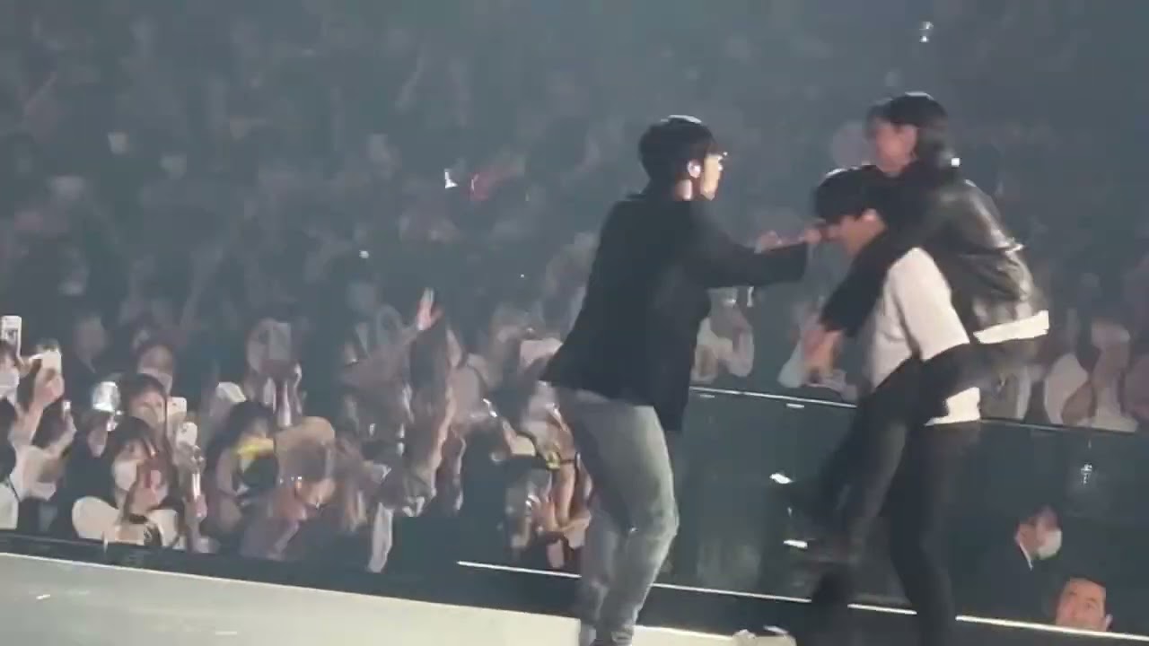 230503 ATEEZ WORLD TOUR [THE FELLOWSHIP : BREAK THE WALL] ANCHOR IN JAPAN - FROM(WOOYOUNG MAIN)