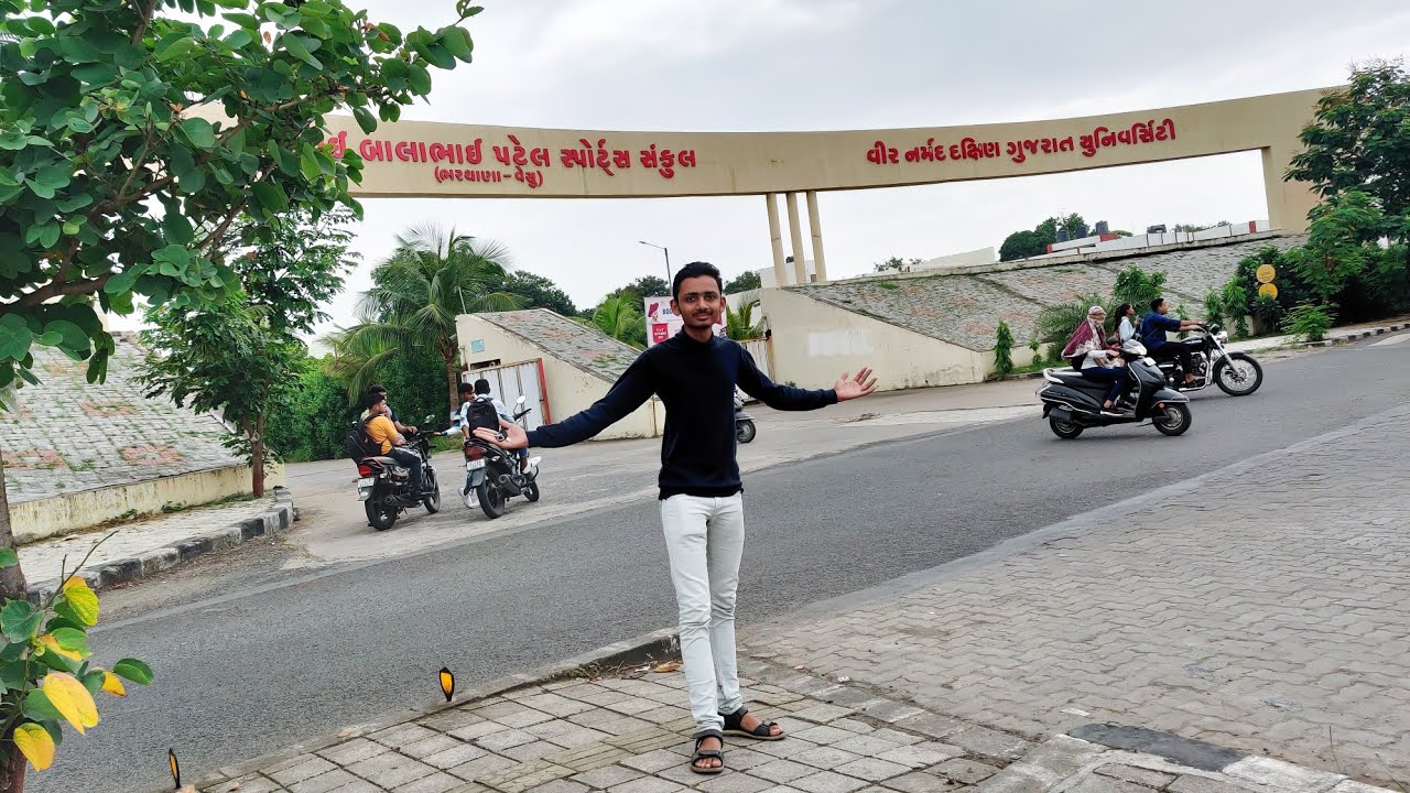 VNSGU University Aaye Or Popat Ho Gaya - Vlog 😋