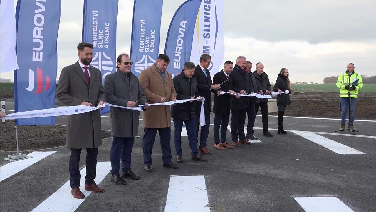D35 u Křelova je otevřen&aacute;. Nov&yacute; &uacute;sek m&aacute; ulevit Olomouci, starosta ale zůst&aacute;v&aacute; opatrn&yacute;