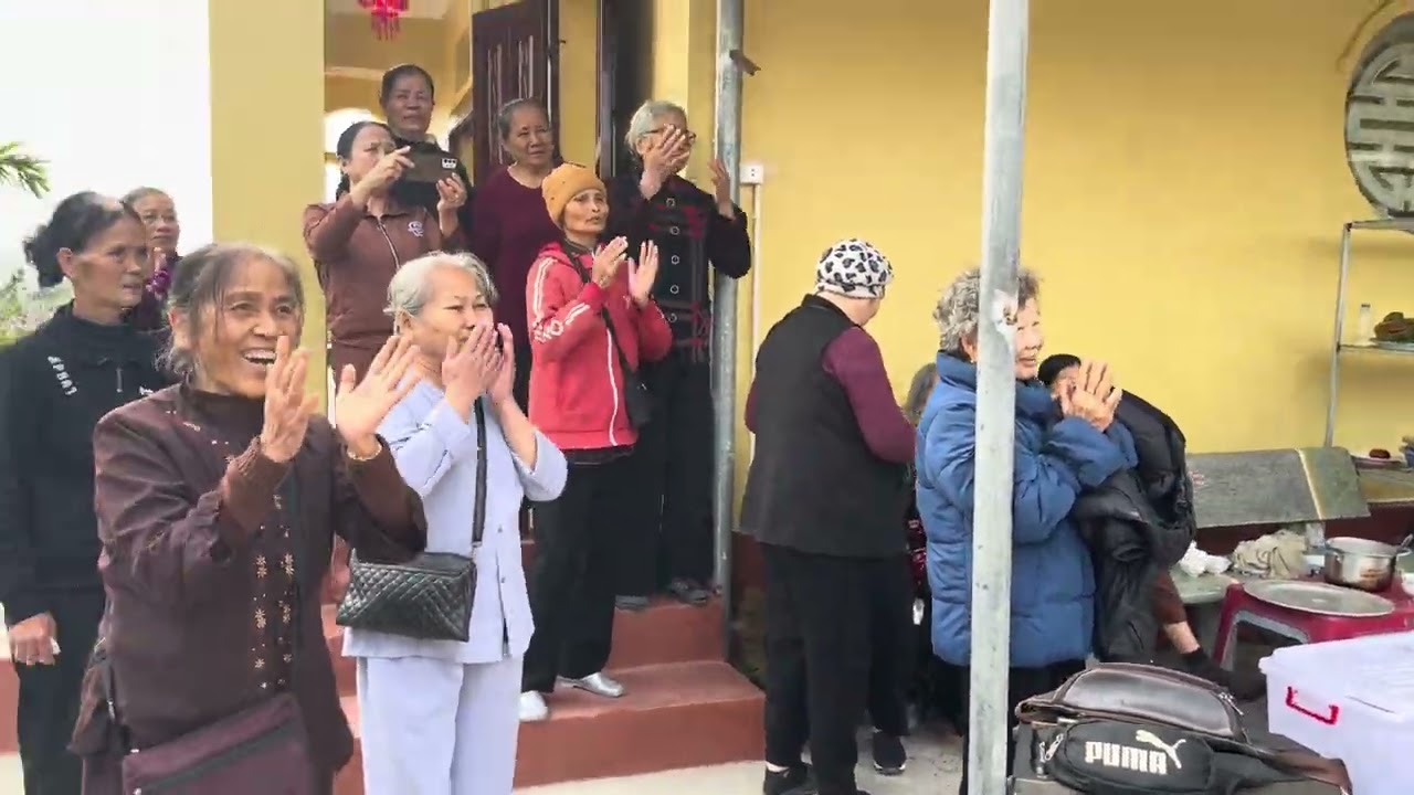 Cô Đôi Thượng Ngàn / Zumba Phan Hà 