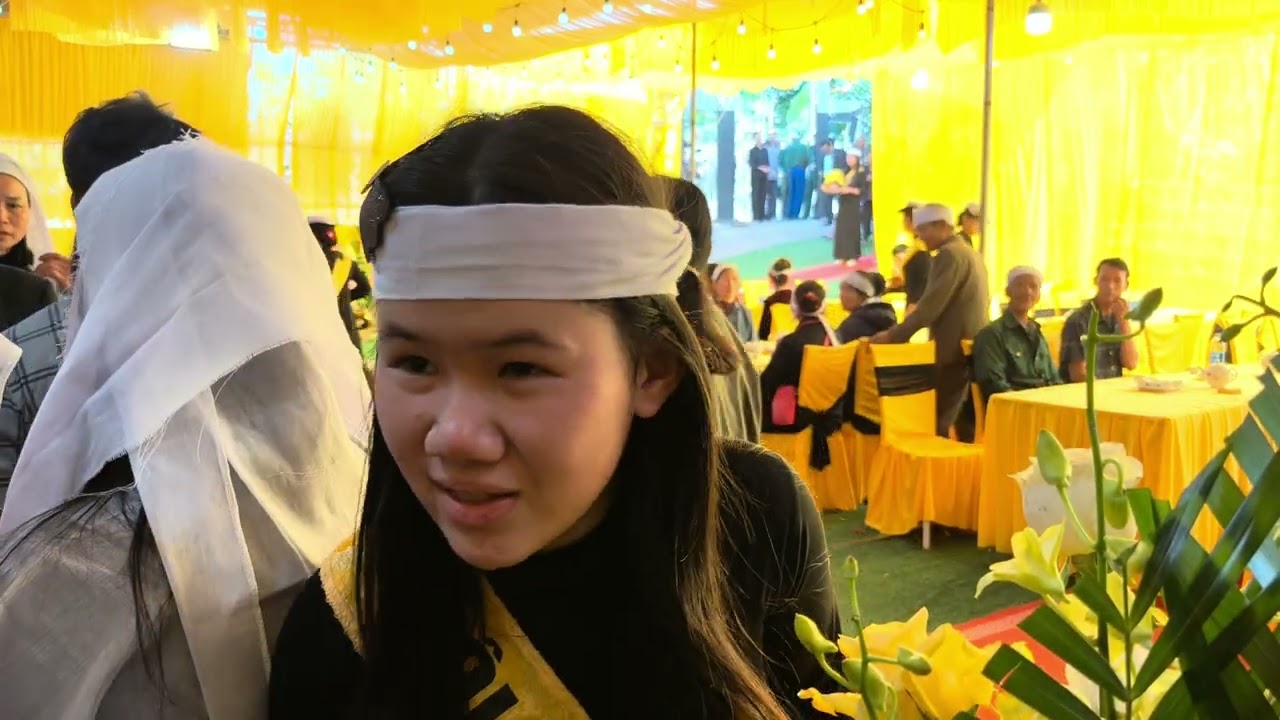 Lễ tang cụ đinh văn liên thật long trọng, nhiều nơi có điều kiện cũng chưa làm được y