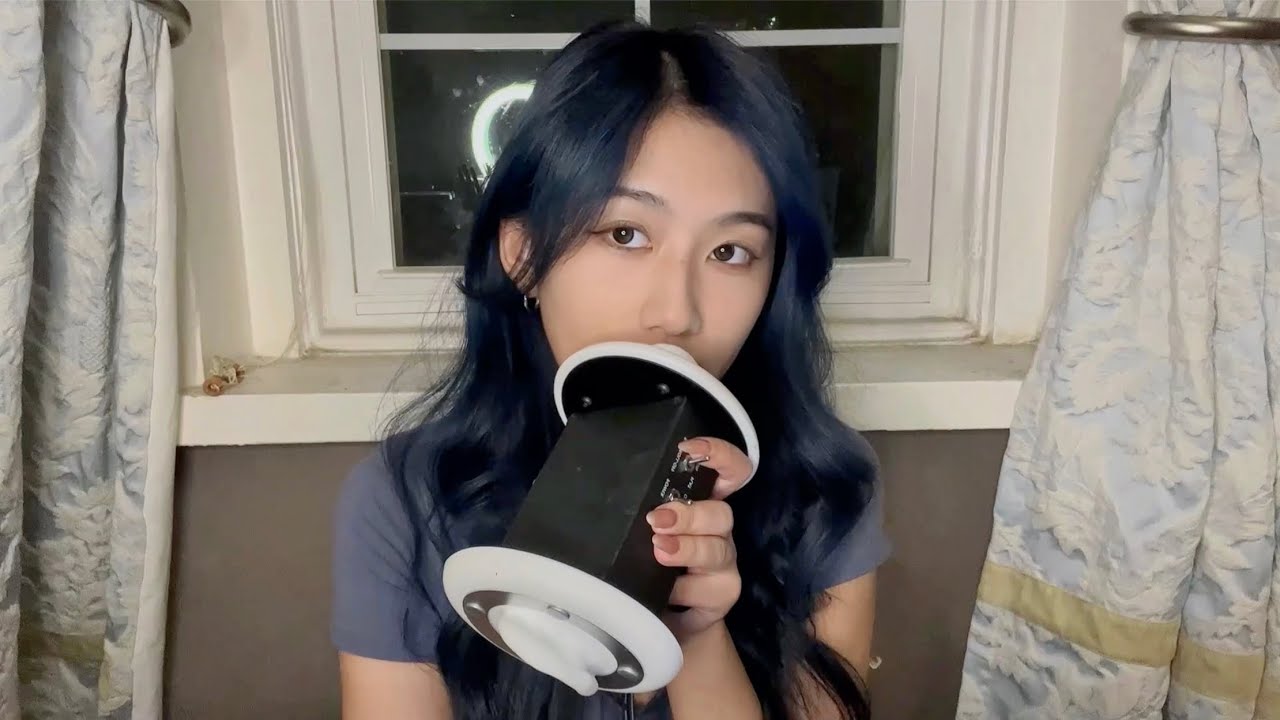 ASMR Chinese Whispering | Reading a Book with You