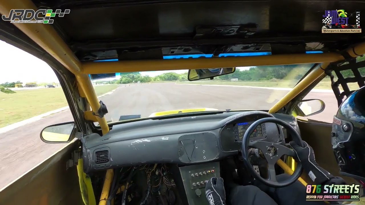 Swiffy In-Car Video | Improved Production Race 1 | Wheels On Fire