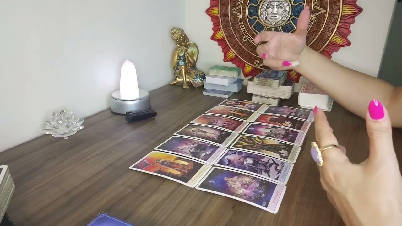 O que vai acontecer na minha VIDA AMOROSA nos próximos 30 dias? TAROT INTUITIVO 🔮❤️✨