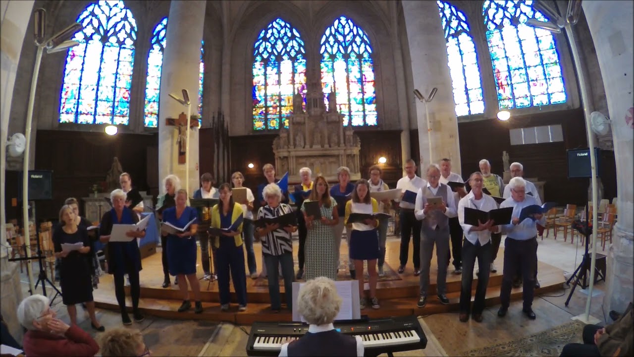 Ladada CHOIR and PIANO