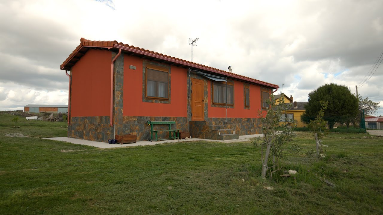 Clientes de Eurocasa: Lorena, Juandi y Emilio nos invitan a su casa prefabricada | Tour completo
