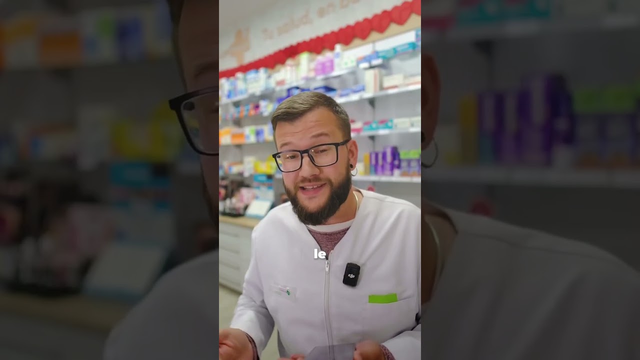 Farmac&eacute;utico analiza esta farmacia de la India