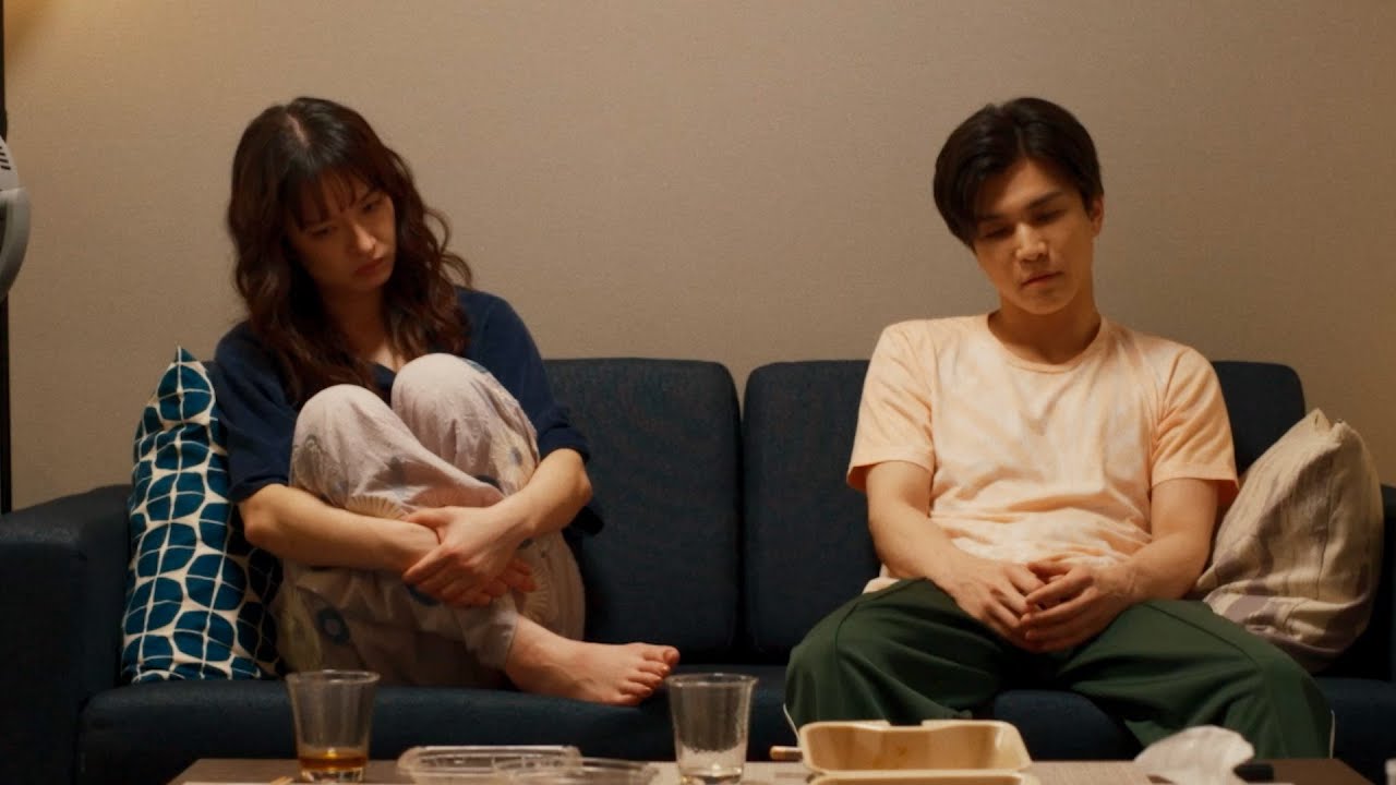 岩田剛典、&ldquo;恋人&rdquo;門脇麦から&ldquo;痛すぎる現実&rdquo;を叩きつけられる本編映像解禁！　映画『金髪』