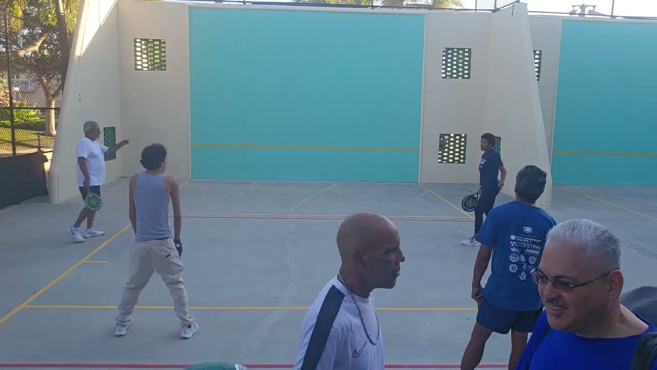 Chewy/Victor vs George/Tracy 
