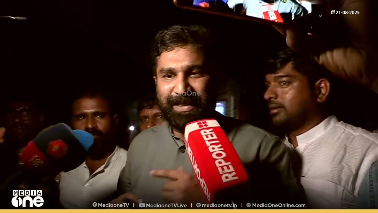 'ഇതിലും വലിയ ആരോപണം വന്നിട്ട് മുകേഷ് രാജിവെച്ചില്ലല്ലോ...' VT Balram