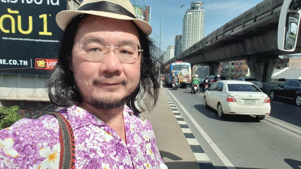 สำนักงานประกันสังคม 12 ไปเยี่ยมคุณวัฒนา ผู้ประกันตนที่บ้าน