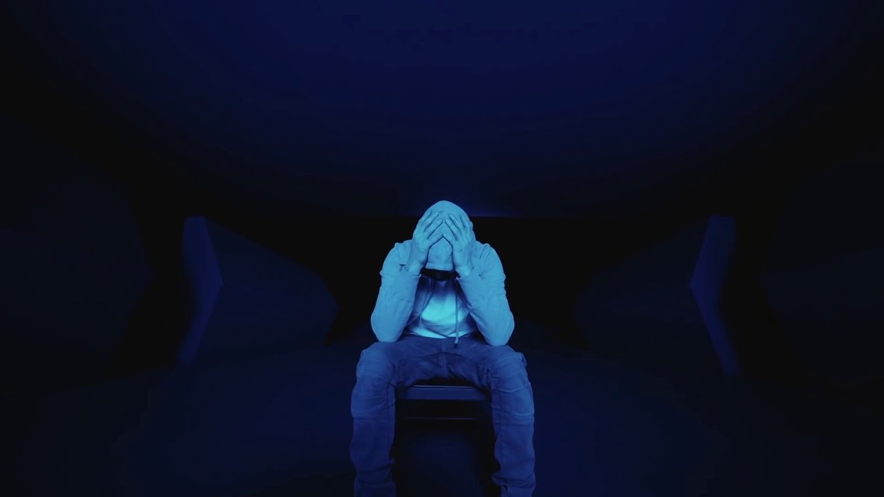 Dax - My Heart Hurts (feat. Eminem) [Music Video]