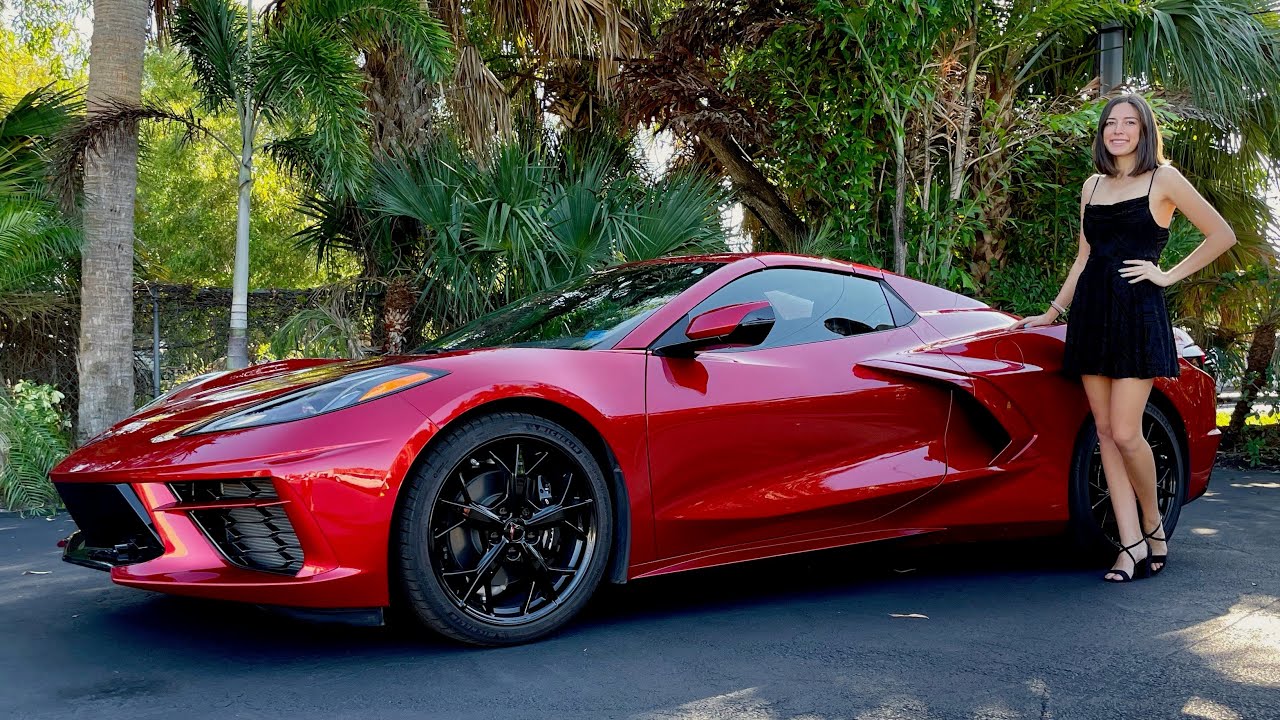 2021 Chevrolet Corvette Stingray Convertible (C8) - 6.2L V8, 490hp, 0-60 in 2.9 Seconds