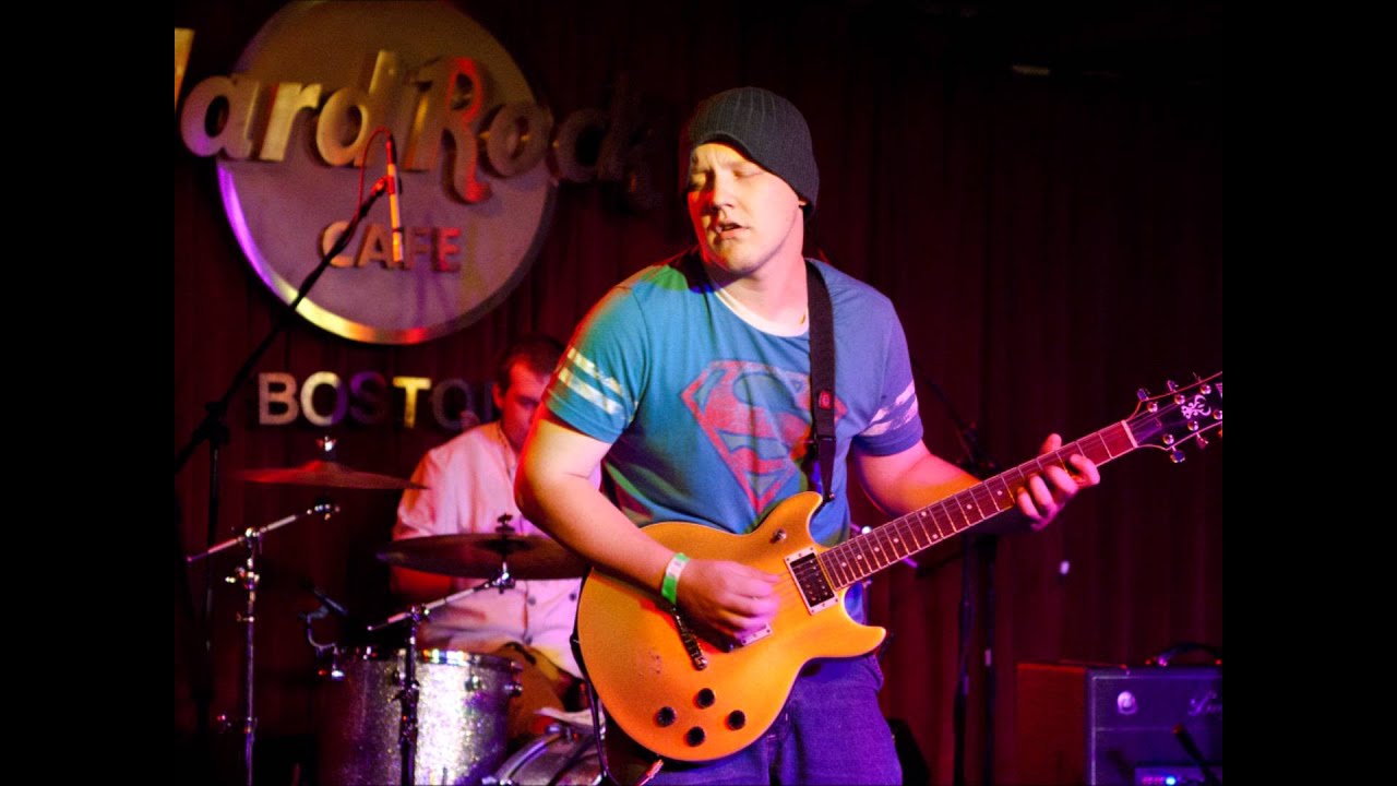 THE FREE HATS Live at The Hard Rock