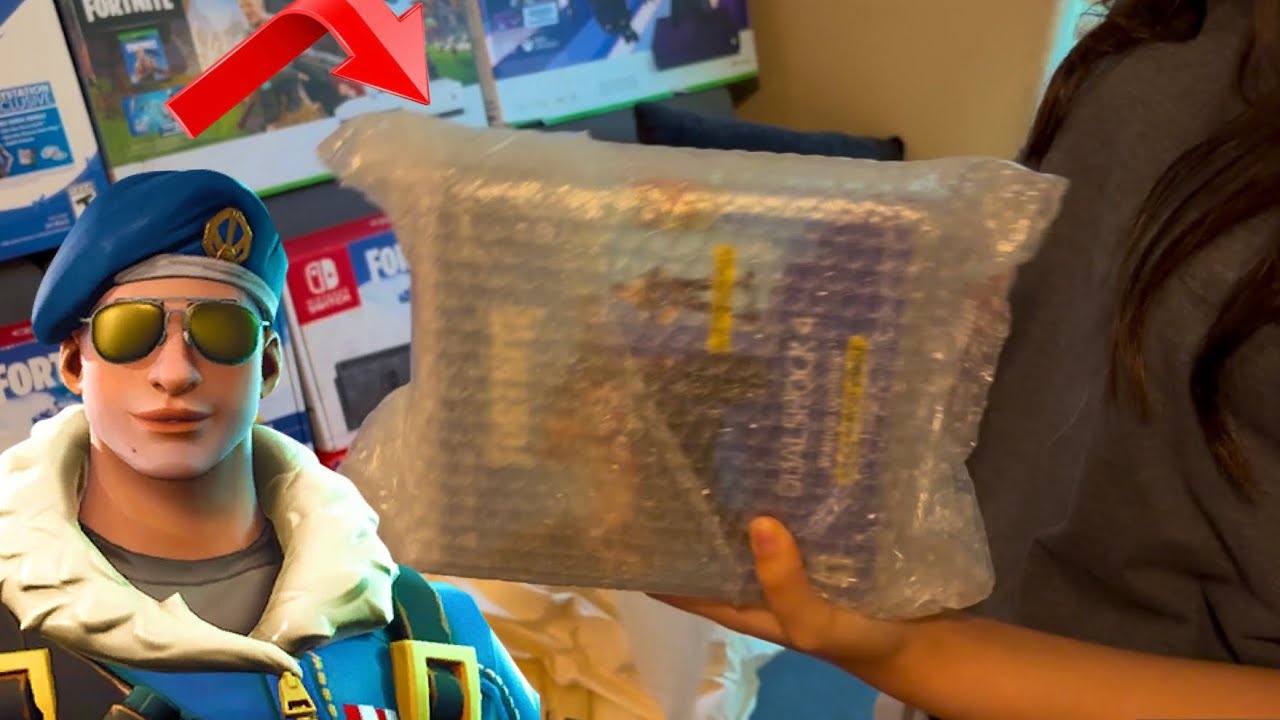 Fortnite Royale bomber exclusive in 2025 EXTREMELY RARE 
