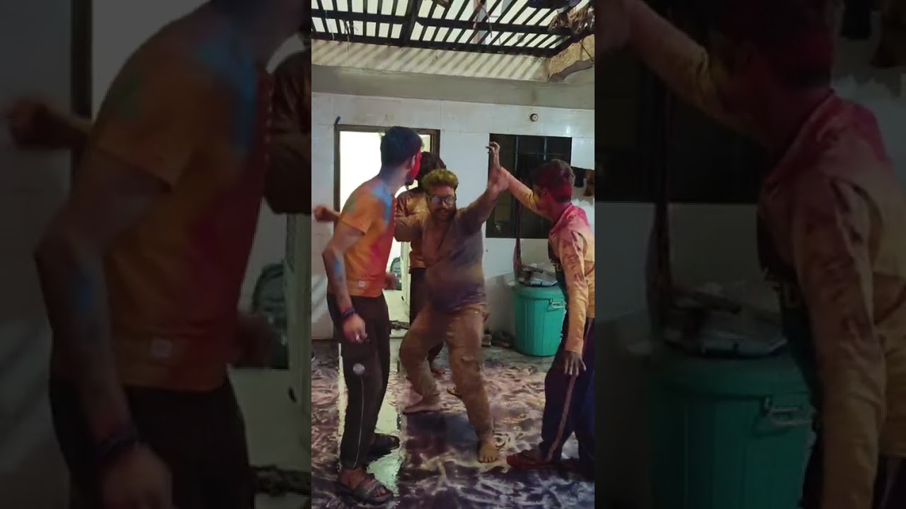 ফল বালি ফল বালি সামনে যখন গেলে কিছু না বলি