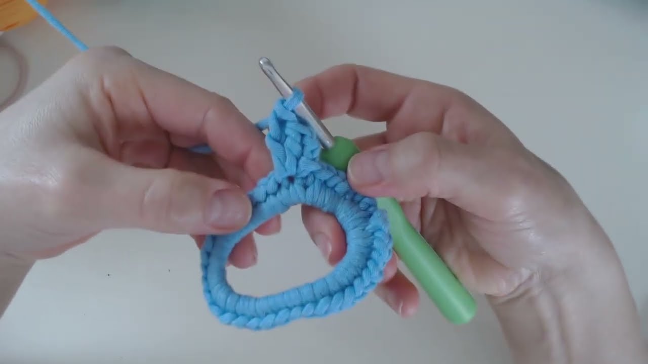 Learn to CROCHET - LESSON 7 - 