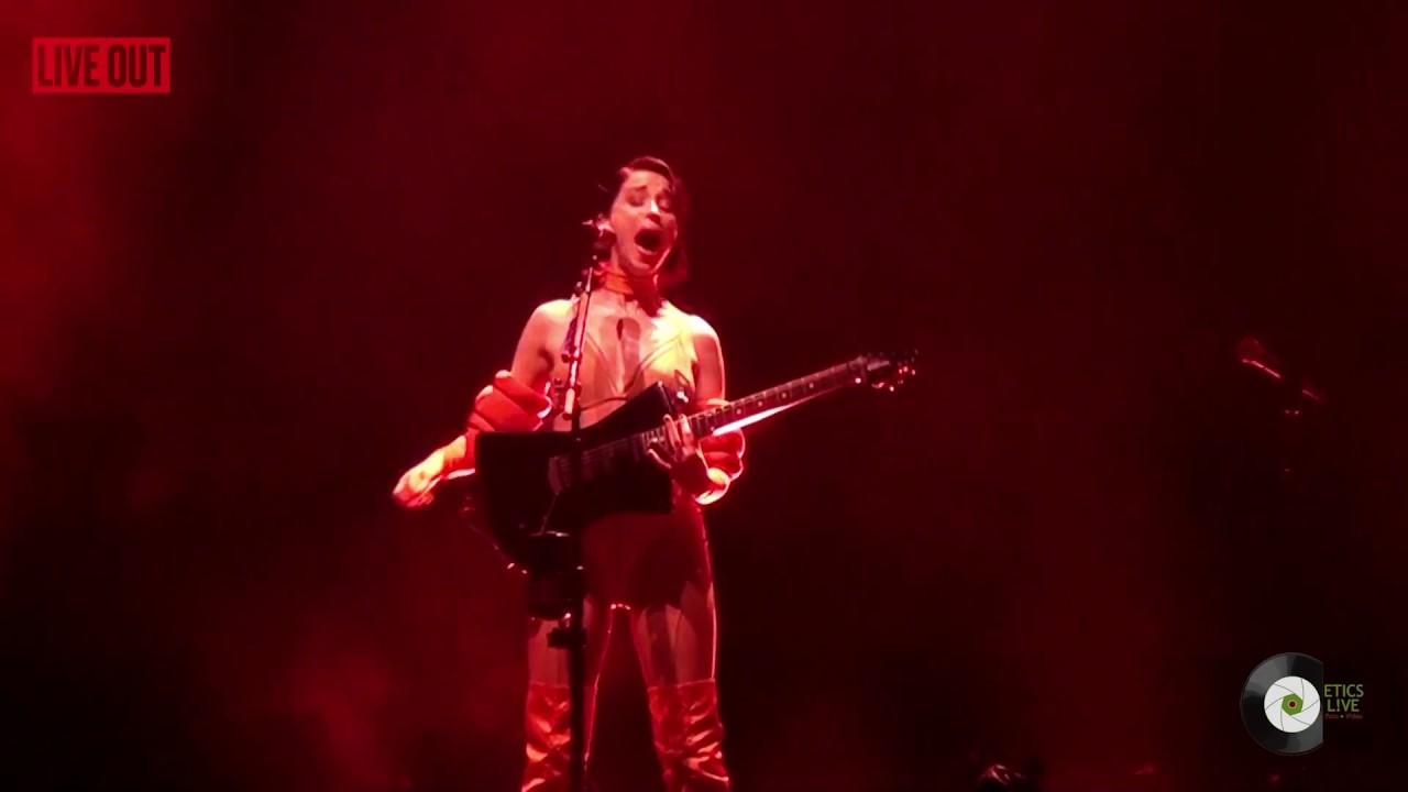 Live Out 2018: St. Vincent - Masseduction