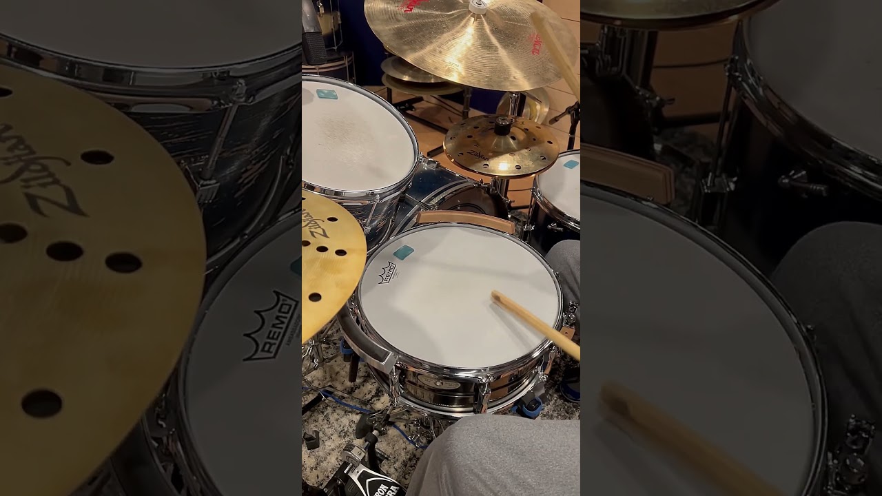 BAMS & Stack #drumgroove #vicfirthsticks #cymbals #strajkstudios