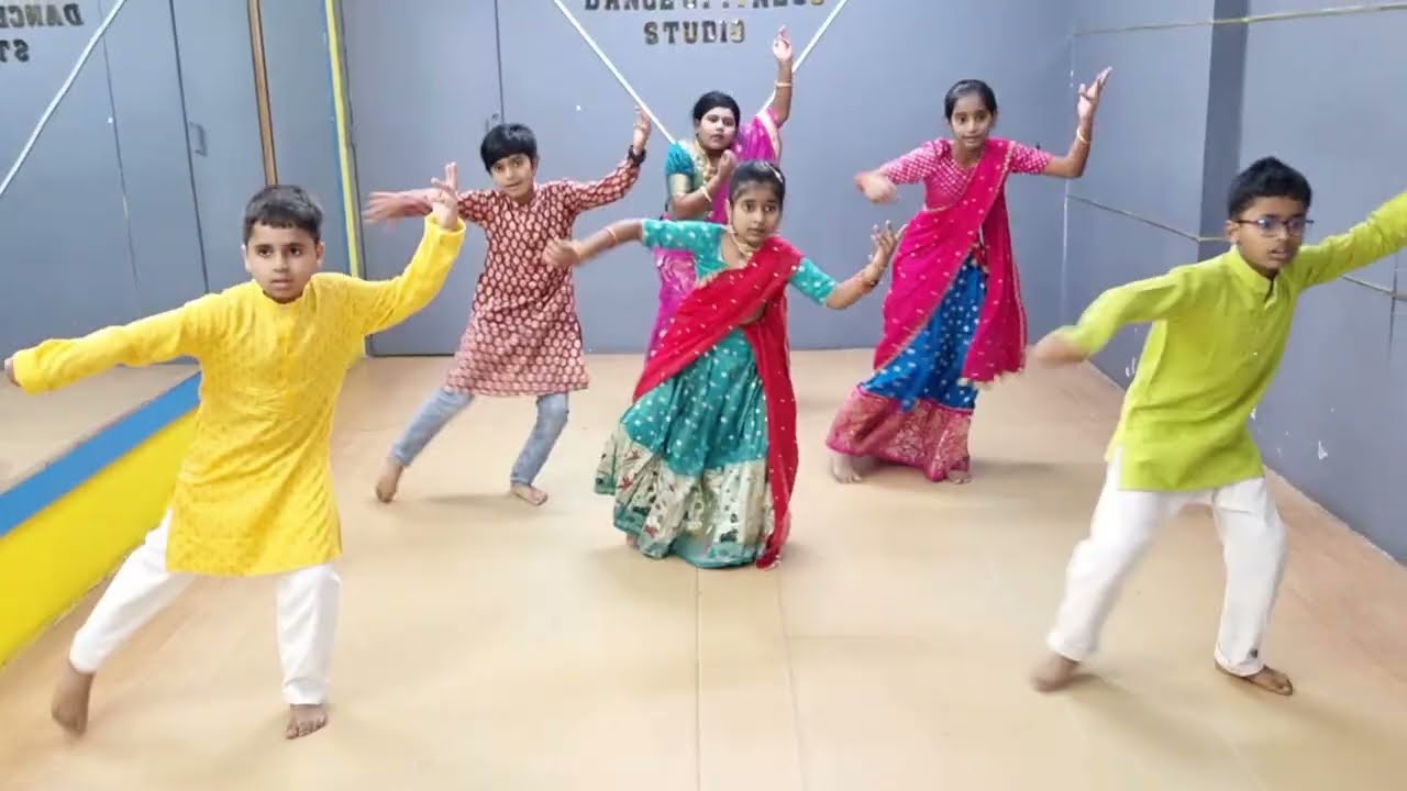 Peddi Reddy Dance Performance 