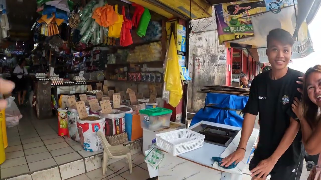 WALK IN DAVAO CITY STREET 10-10-25 GX011347