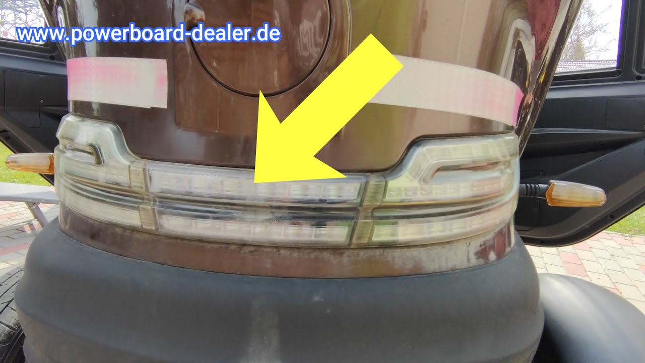 Kabinenroller Wasser im Rückfahrlicht, www.powerboard-dealer.de