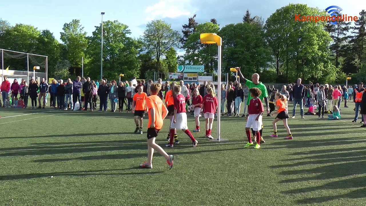 Schoolkorfbaltoernooi Kampen 2015