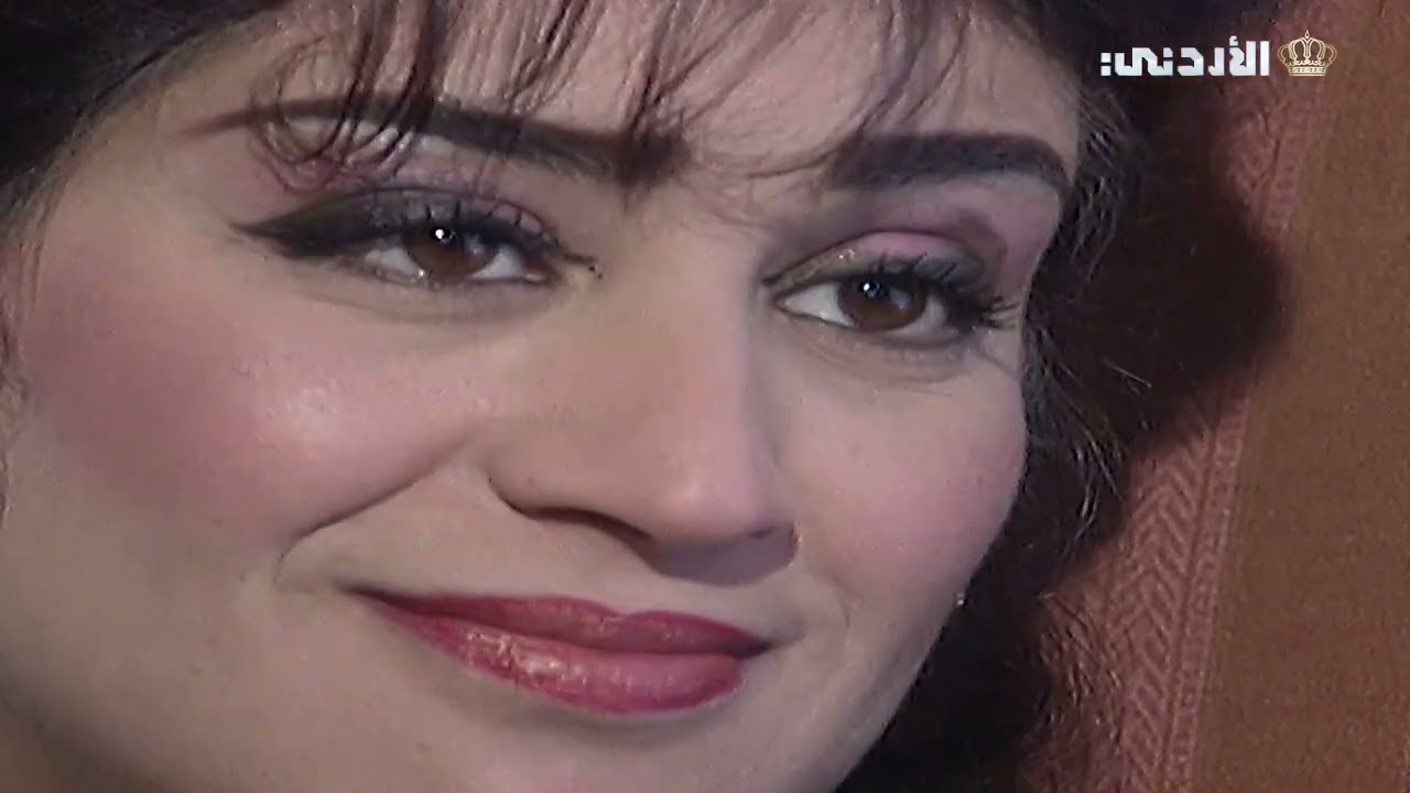 لحظات مع أمل الدباس وحديث عن الأم وتضحياتها في الحياة ❤️ | برنامج البوم وصور 1994