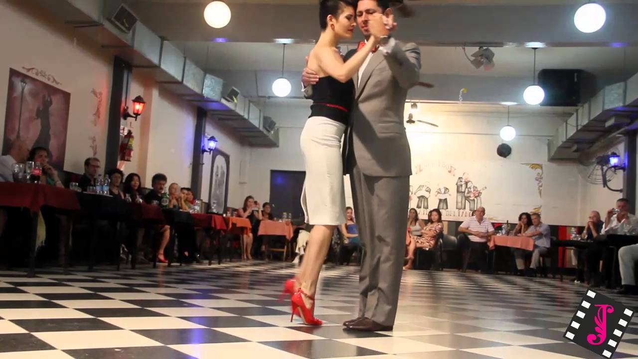 MARTIN VICENTE & AYELEN URRUTIA ¤  