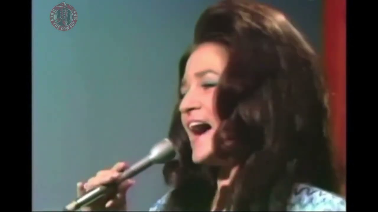 Peggy Sue - Bread Upon The Waters 1972 ( Loretta Lynn's Sister )