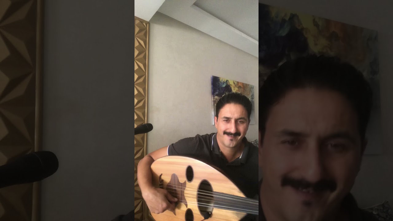 عزف على الة العود