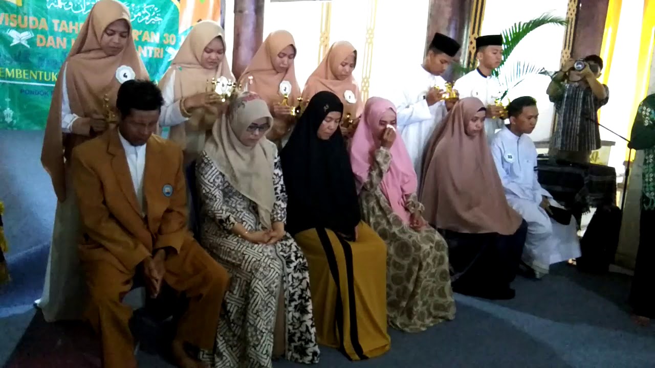 WISUDA SANTRI TAHFIDZ AL-QUR'AN PONDOK PESANTREN DARU ARQAM GOMBARA MAKASSAR😭😭😭