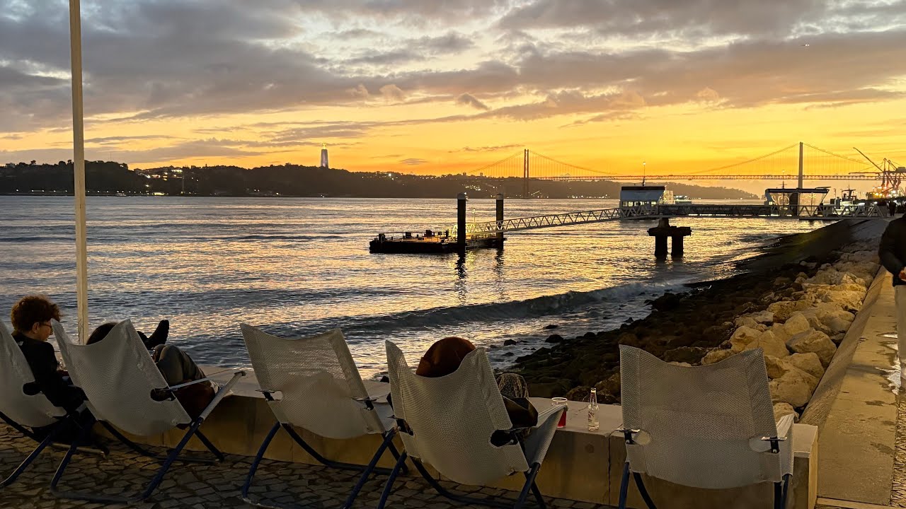 Portugal 150 Lisbon - Evening Riverside Walking｜Cais do Gás｜Cais da Ribeira das Naus｜Praça do Comér…