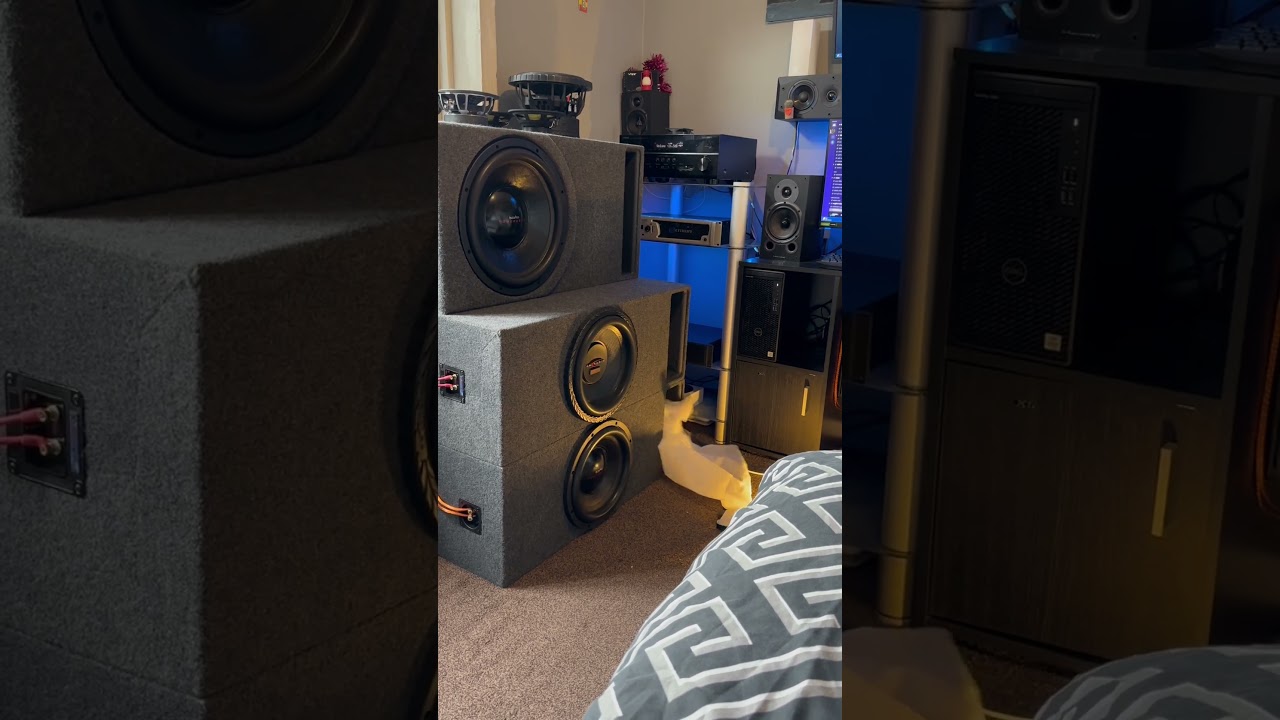 Playing lows on the subs (28-20 HZ) #subwoofer #soundsystem #behringer #speaker #subwooferbass