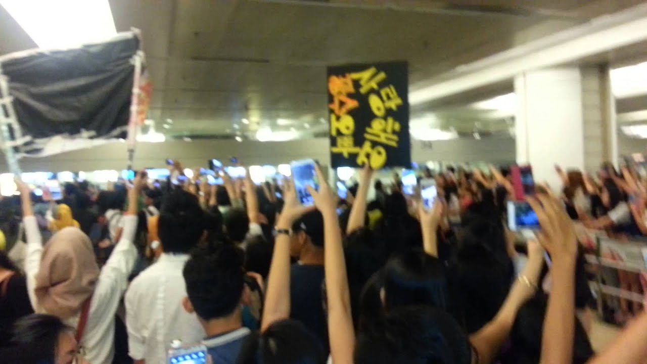 Lee Kwang Soo arrival@changi airport