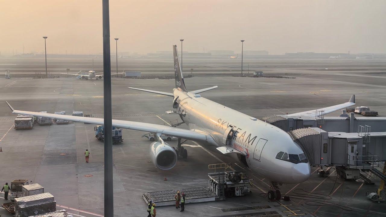 Shanghai - Jakarta China Eastern Airlines MU5069 Airbus A330