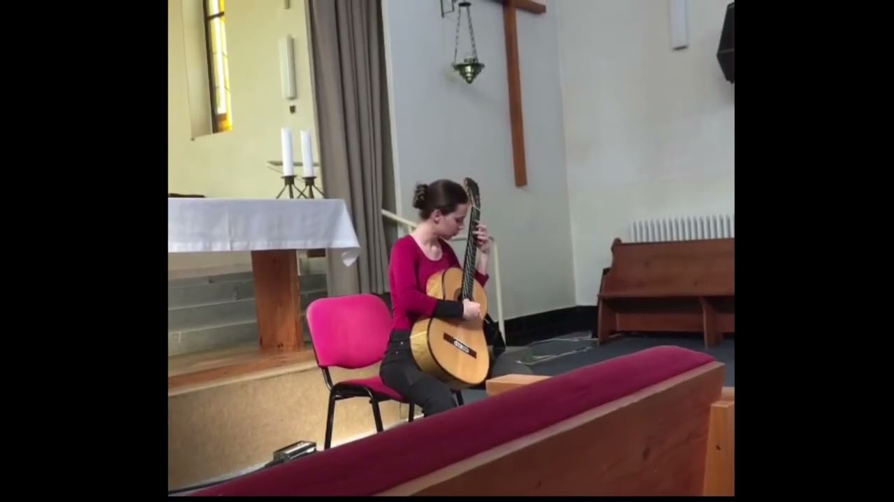 J. S. Bach - Suite in e minor - Preludium and Presto; Sarabande