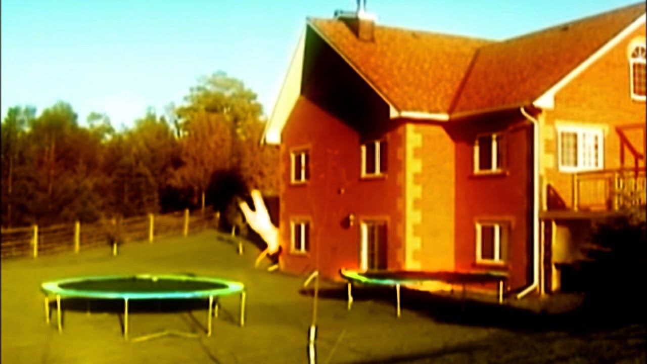 The Ascent 12: ULTIMATE Backyard Trampoline set-up