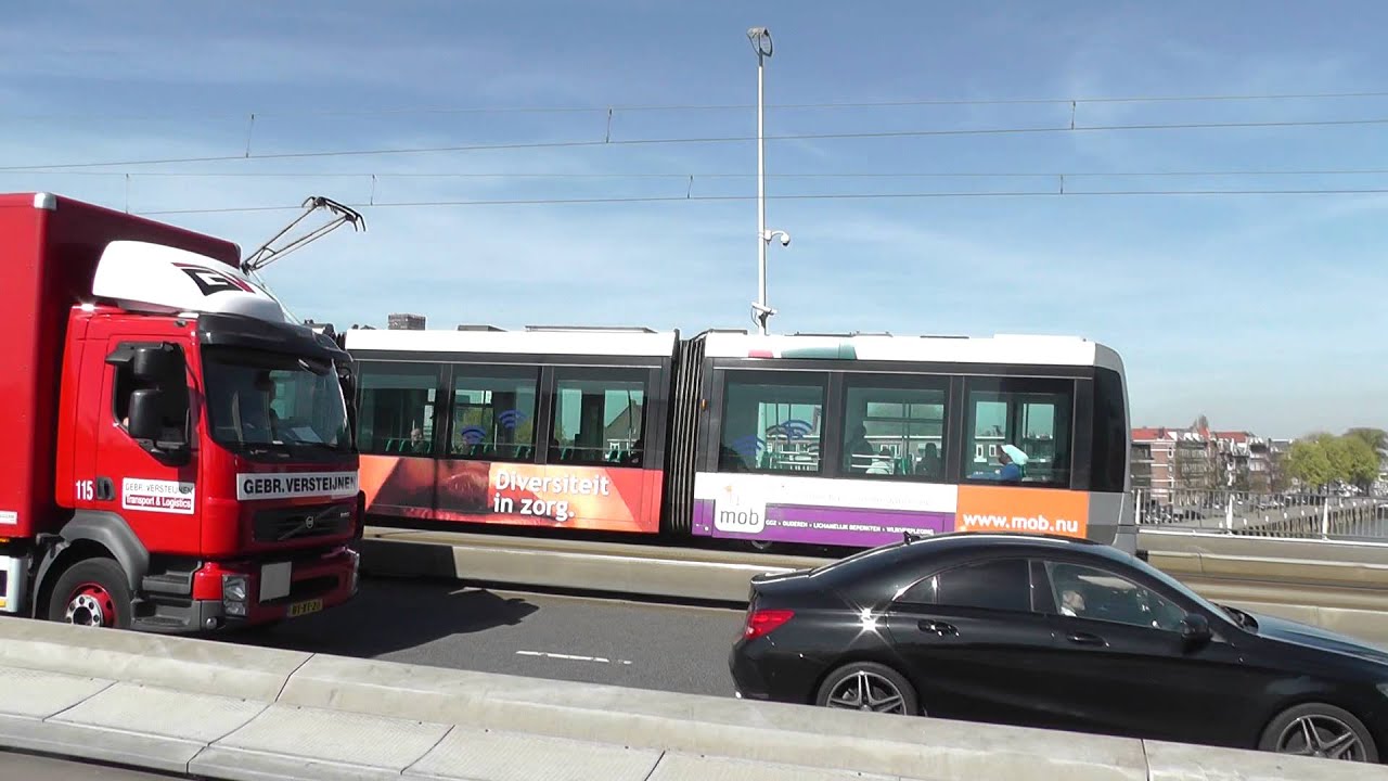 trams, Erasmusbrug,  Rotterdam, 21 april 2015