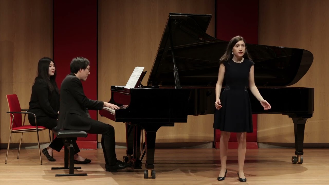 Bushra El-Turk: Les Chevaux de Bois / Sop. Maria Portela Larisch, Pf. Jeongro Park