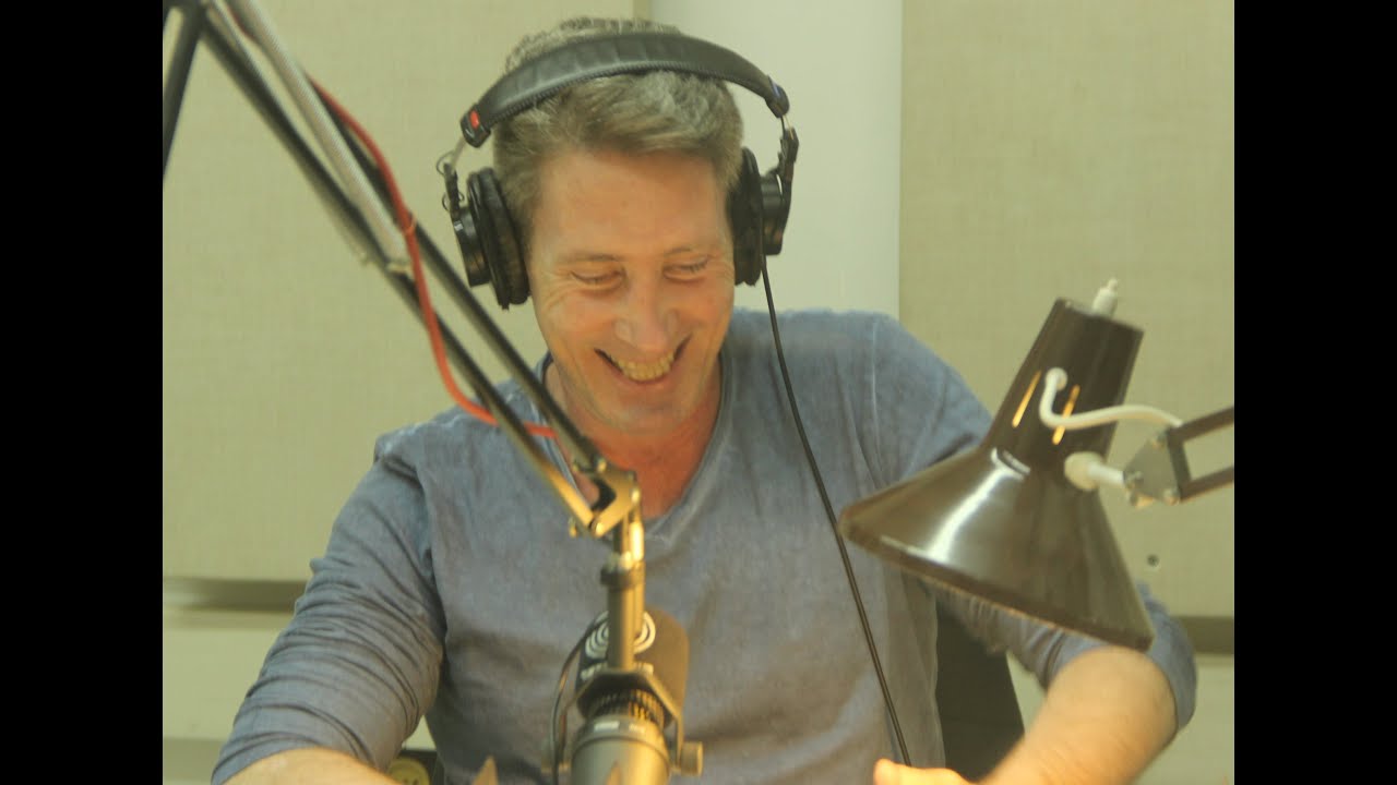 עופר נחשון חדשות קול ישראל בערב ראש השנה תשע