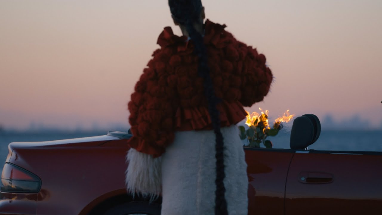 UA - 微熱 (Official Video)