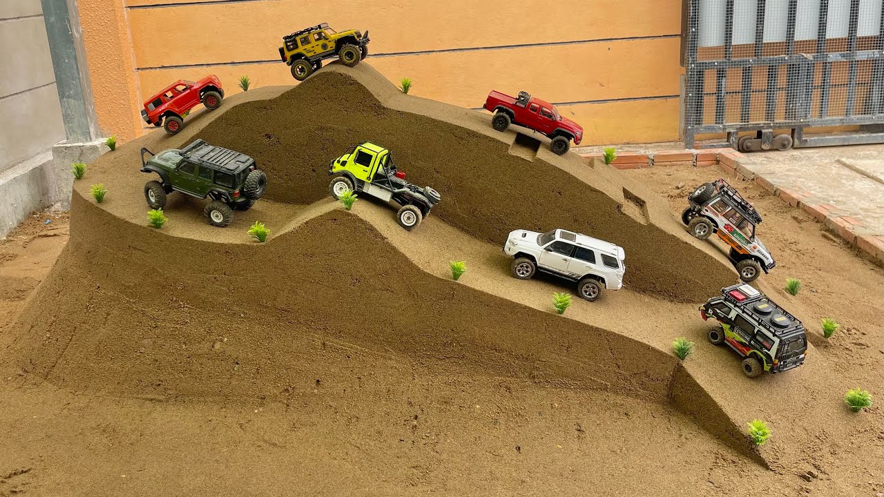 RC Off-Road Extreme Climb &ndash; Many Cars Failed on Dangerous Hill!