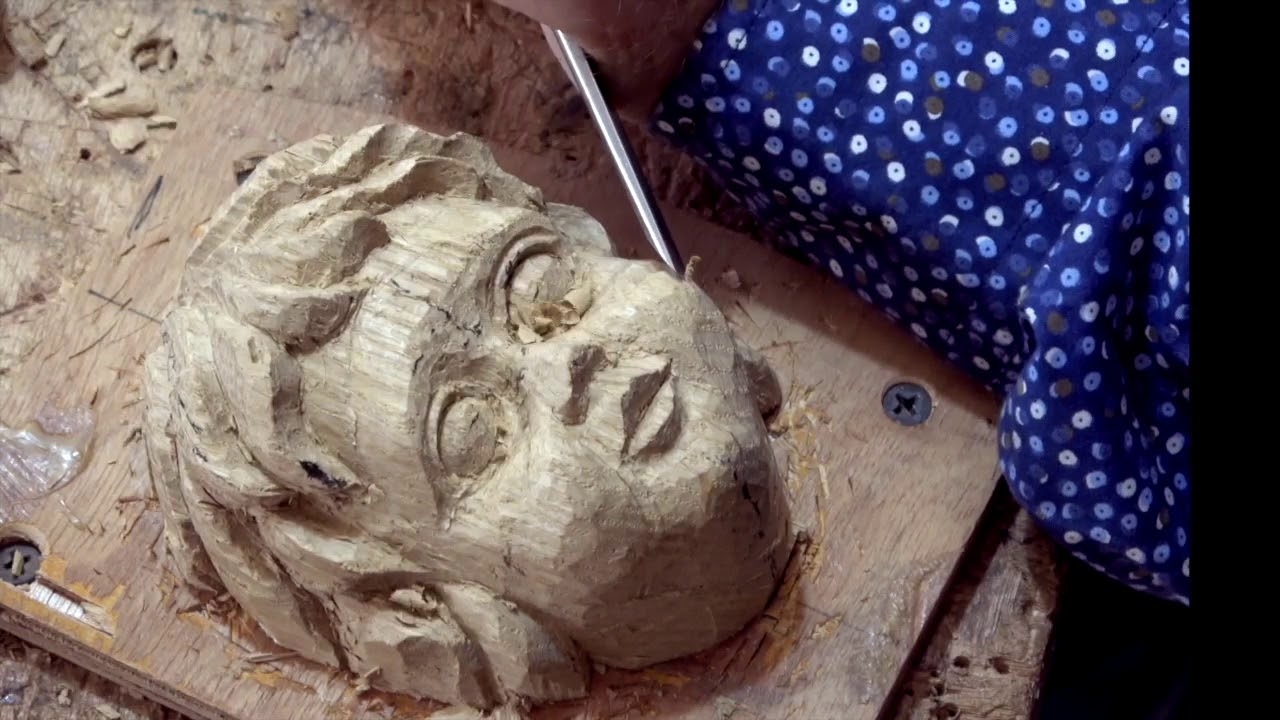 Woodcarving and restoration of the Hinsz Freytag organ