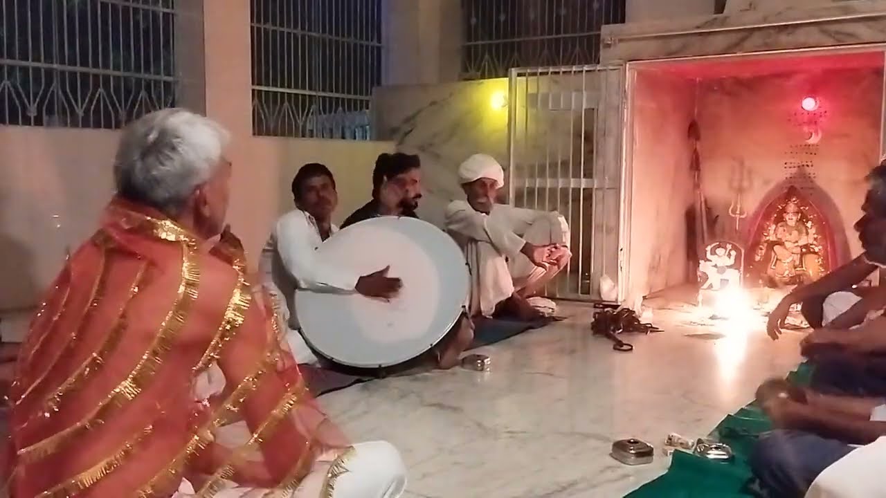 देवी पवन रूपी किला क माई रह छ #दुर्गा_अष्टमी #durga_puja #भगत_पार्टी_प्रतापगढ़ #bhagtai 