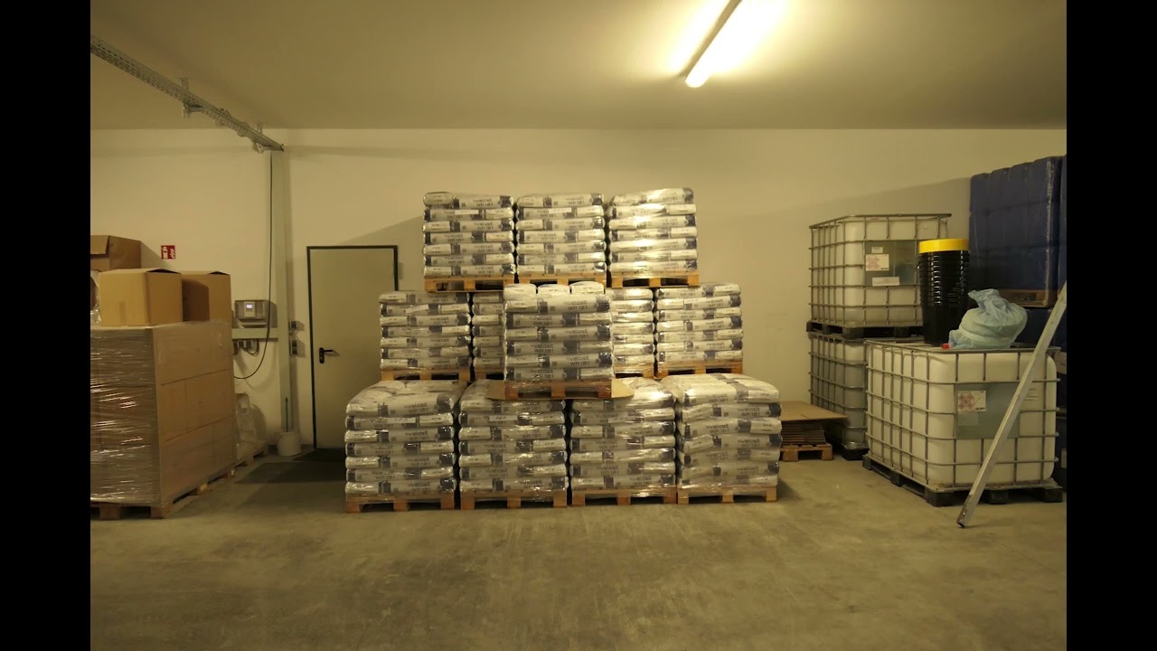 Four bag robot palletisers - Ehcolo